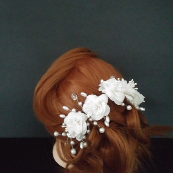 Flower and Crystal Pearl Bridal Crown / Floral Wedding Hair main image 5